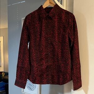 Talbots Stretch Red/Black Animal Print Button Up Size 10